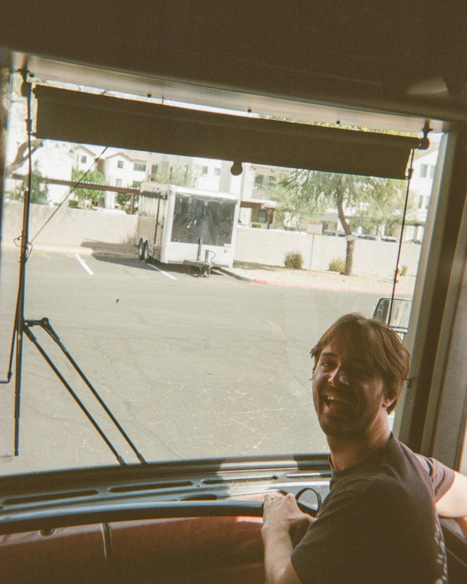 cahoneydrops's tweet photo. Happy Birthday, Garren! This next trip around the sun is shaping up to be one of the best ever. Much love to you and the fam! 💛 https://t.co/hUidC9pEfi
