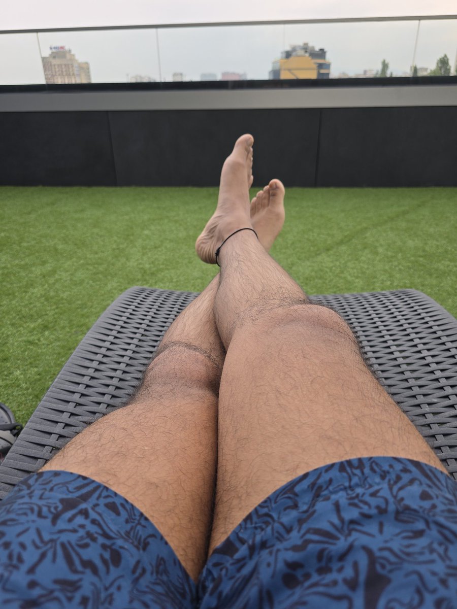 Amplus1995's tweet photo. Weekend relaxtion #seminude #fypシ゚viralシfypシ゚ #fypppppppppppppppppppppppppppppppppppppppppppppppppppppppppppppppppppppp https://t.co/Q2TM4wxsR5