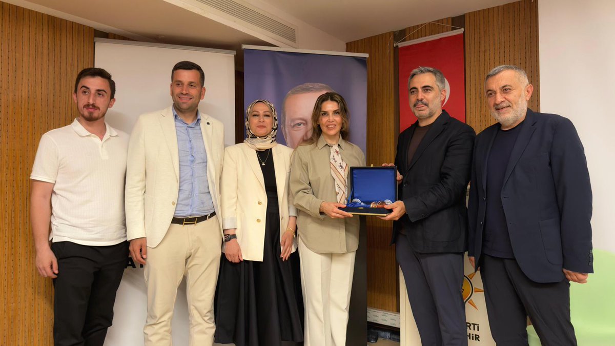 AvBehiye's tweet photo. 📍 AK Parti Ataşehir Teşkilat Gündemli Genişletilmiş İlçe Danışma Meclisi

"Biz, gücünü birliğinden ve sarsılmaz bağlarından alan büyük bir aileyiz." 🇹🇷

Ataşehir’de gerçekleştirdiğimiz Genişletilmiş Danışma Meclisi Toplantımızda, dava arkadaşlarımızın sahadaki gayretini ve önümüzdeki döneme ilişkin hedeflerimizi istişare ettik.

Türkiye Yüzyılı vizyonumuz doğrultusunda, ilk günkü heyecan ve kararlılıkla yolumuza devam ederken; bu süreçte omuz omuza çalıştığımız Ataşehir teşkilatımızın her bir mensubuna gönülden teşekkür ediyorum.

@akpartiistanbul
@atasehirakparti
@atasehirak1
@AtasehirAkGenc