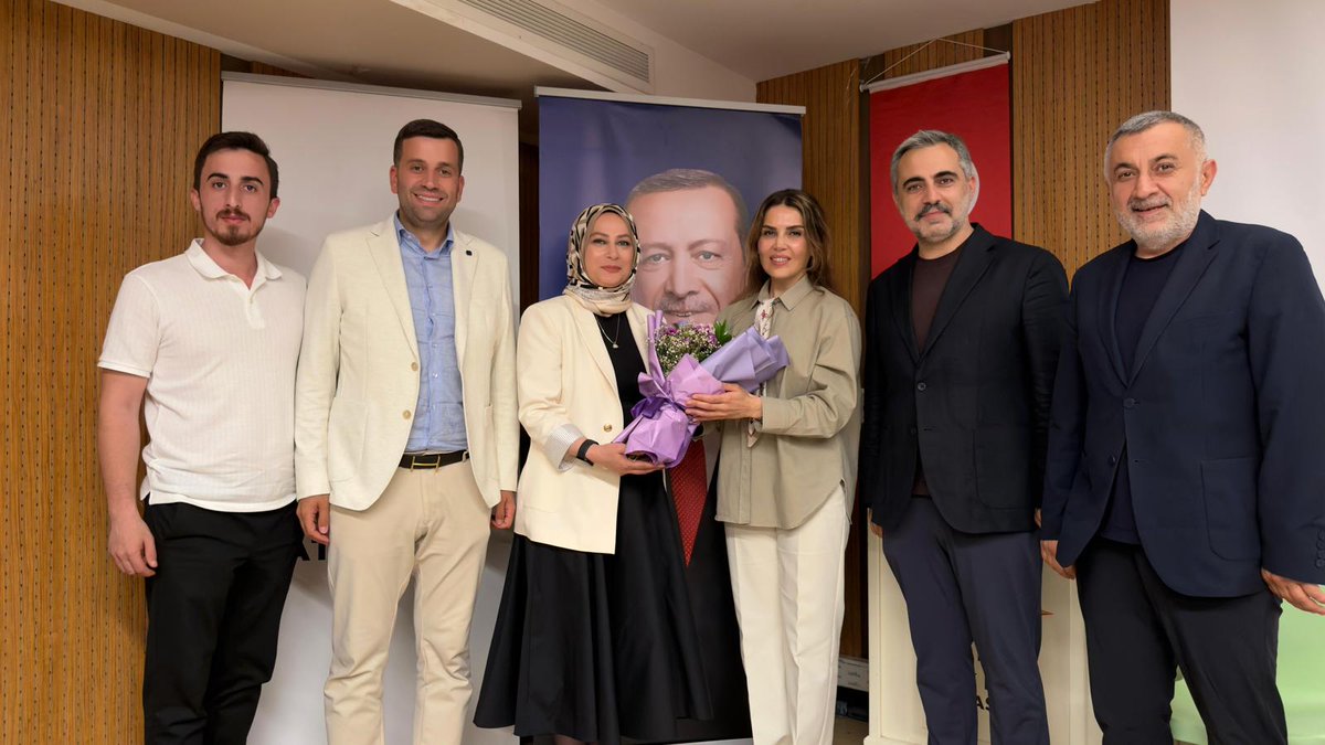 AvBehiye's tweet photo. 📍 AK Parti Ataşehir Teşkilat Gündemli Genişletilmiş İlçe Danışma Meclisi

"Biz, gücünü birliğinden ve sarsılmaz bağlarından alan büyük bir aileyiz." 🇹🇷

Ataşehir’de gerçekleştirdiğimiz Genişletilmiş Danışma Meclisi Toplantımızda, dava arkadaşlarımızın sahadaki gayretini ve önümüzdeki döneme ilişkin hedeflerimizi istişare ettik.

Türkiye Yüzyılı vizyonumuz doğrultusunda, ilk günkü heyecan ve kararlılıkla yolumuza devam ederken; bu süreçte omuz omuza çalıştığımız Ataşehir teşkilatımızın her bir mensubuna gönülden teşekkür ediyorum.

@akpartiistanbul
@atasehirakparti
@atasehirak1
@AtasehirAkGenc
