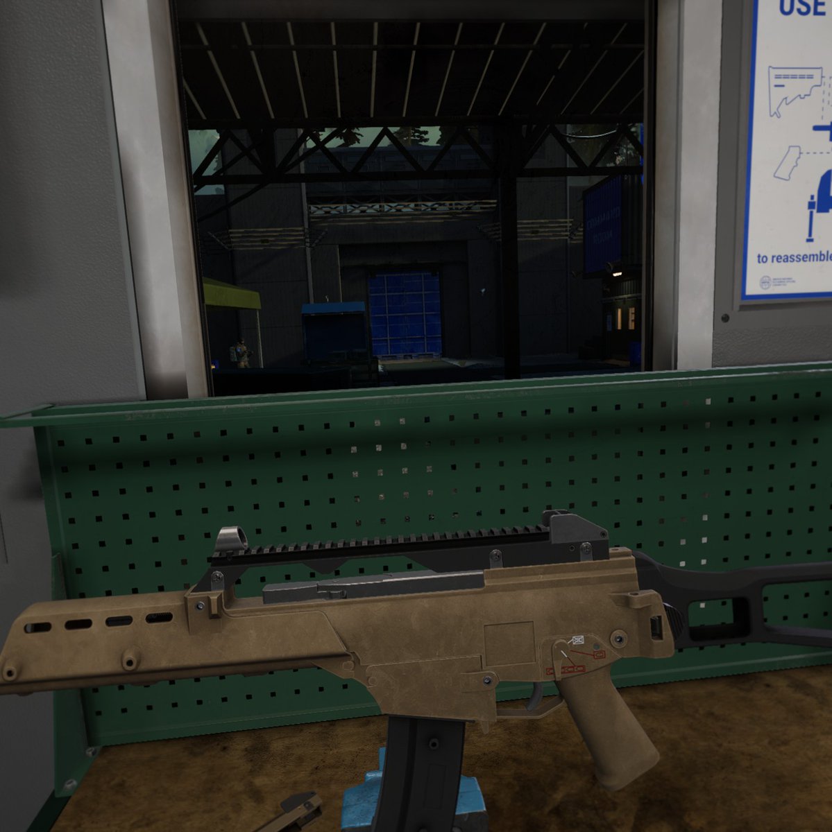 kyurenix's tweet photo. @tacticow since you love the g36 so much, which sight rail for the aesthetics? :> https://t.co/x0QXTrom4C
