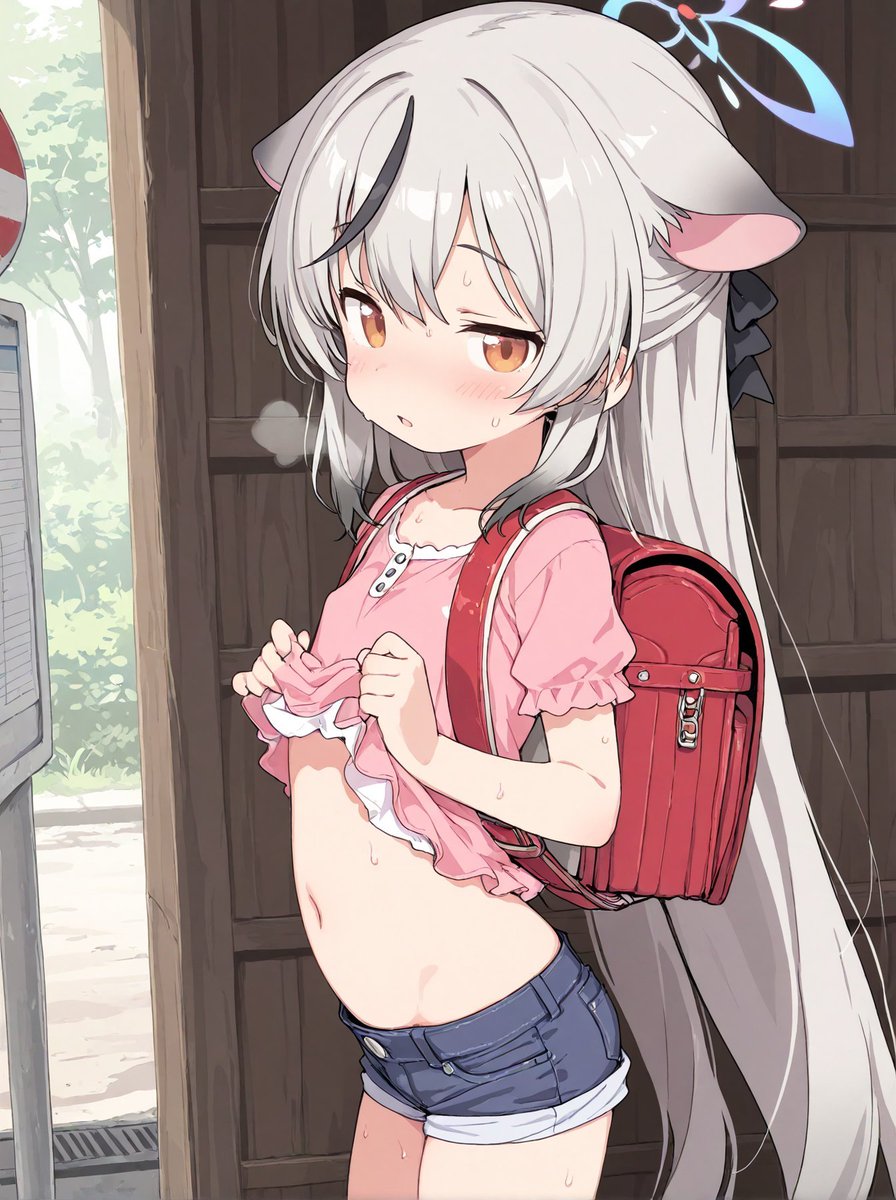 MiniLolise5's tweet photo. Tummy <3 https://t.co/c8SdLJaEQI
