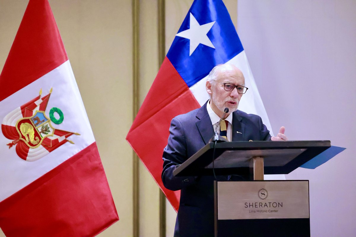 ParlAmericas's tweet photo. El inicio de una nueva legislatura abre oportunidades para fortalecer capacidades y promover la diplomacia parlamentaria.
ParlAmericas participó en el programa de inducción para nuevas/os legisladores 2026-2031, en el marco del retorno a la bicameralidad en Perú.
📸@congresoperu https://t.co/jJe6GwV6Jv