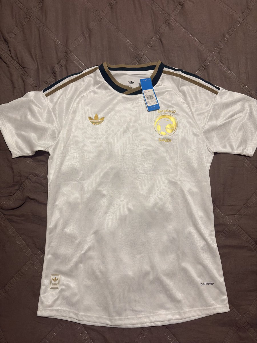 Info_BosteraOk's tweet photo. 💣💣SORTEOOOOO💣💣

💎Me llegaron estas joyitas de @kitsdo777 y voy a sortear la de Arabia y la del Flamengo.

SE VAN EL VIERNES 10 Y PARA PARTICIPAR TIENEN QUE DAR MG Y RT A ESTE PUBLICACIÓN.

Si quieren comprar algún modelo en especial pueden entrar a https://t.co/V5k9pLajiq o hablarles al +8618038700151

Y LES TIRO UN DATO SÚPER IMPORTANTE: ME LLEGARON EN 10 DÍAS!!!