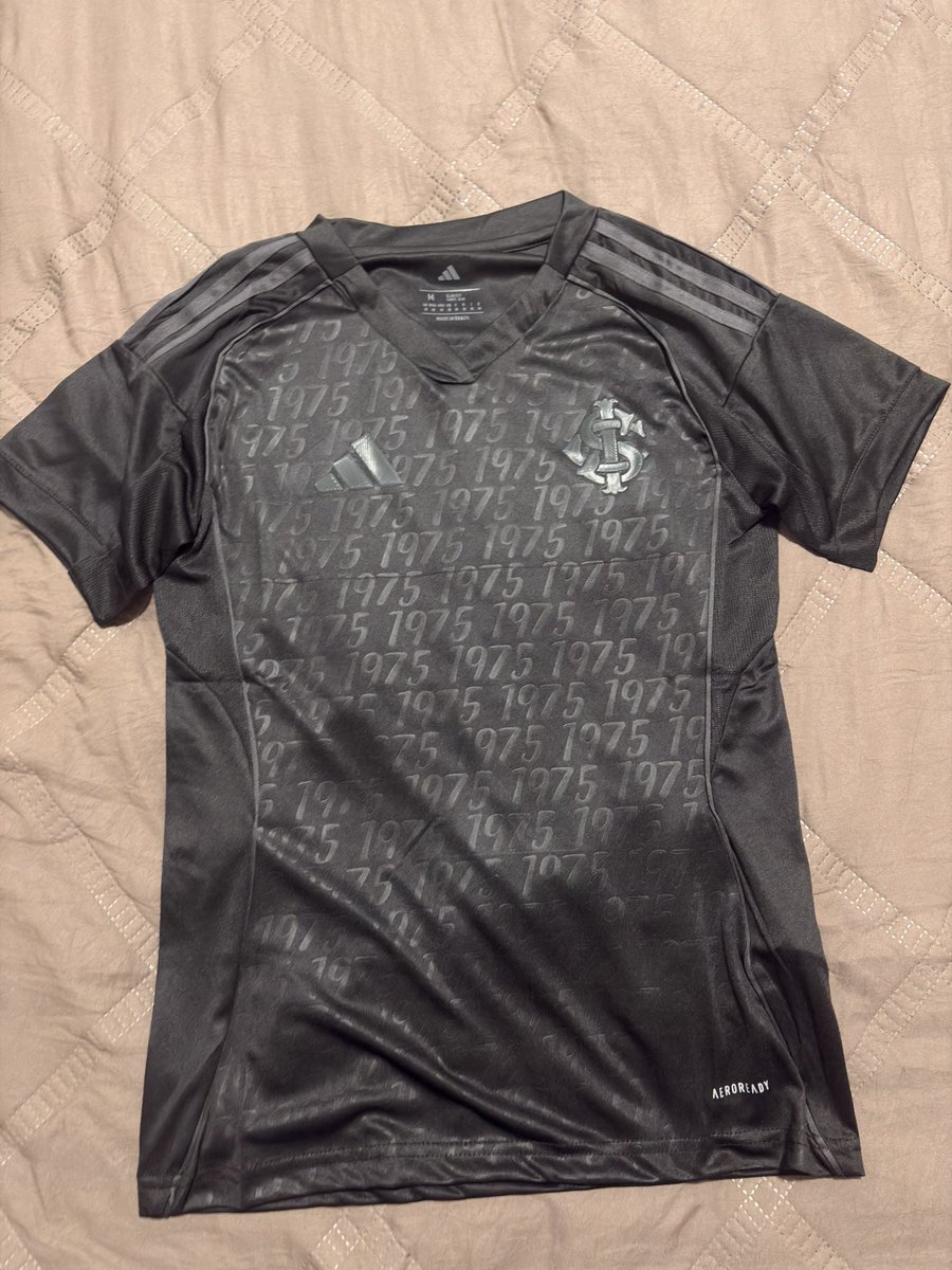 Info_BosteraOk's tweet photo. 💣💣SORTEOOOOO💣💣

💎Me llegaron estas joyitas de @kitsdo777 y voy a sortear la de Arabia y la del Flamengo.

SE VAN EL VIERNES 10 Y PARA PARTICIPAR TIENEN QUE DAR MG Y RT A ESTE PUBLICACIÓN.

Si quieren comprar algún modelo en especial pueden entrar a https://t.co/V5k9pLajiq o hablarles al +8618038700151

Y LES TIRO UN DATO SÚPER IMPORTANTE: ME LLEGARON EN 10 DÍAS!!!