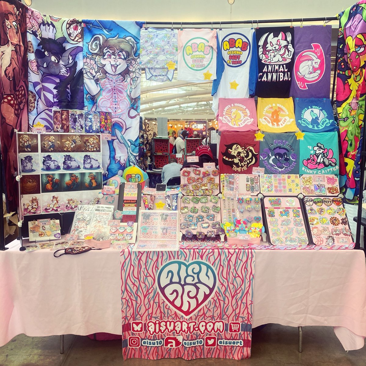 aisuart's tweet photo. AISU ART IS OPEN FOR BUSINESS ALL WEEKEND LONG AT #ANTHROCON! come by table K20 in the dealer's den and check out my new donkey TF sequence prints, nostalgia pals plush frames, kink dakis, and more!!! #AC https://t.co/7CpefFSZRJ