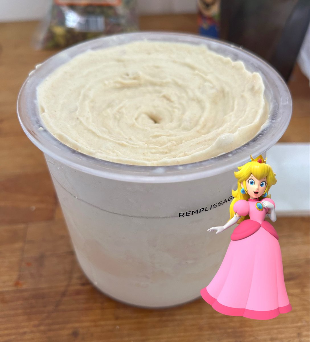 AAndahazy's tweet photo. SUPER MARIO SUPER ICE CREAM JULY

7/3 - Princess Peach’s Cobbler

Cooked peaches, brown sugar, and shortbread reflect Peach’s sweet and caring nature, while a touch of cinnamon reminds you this is one princess you should think twice before kidnapping! #1day1flavor1mario https://t.co/4IkVPdHzzx