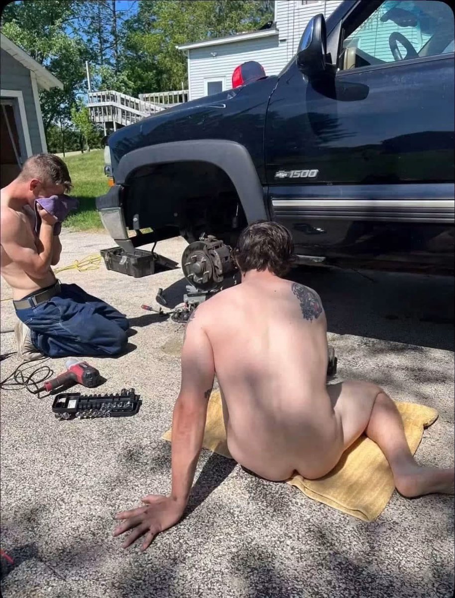 morbidknuckles's tweet photo. Brakes almost done https://t.co/RkV59bqwXG