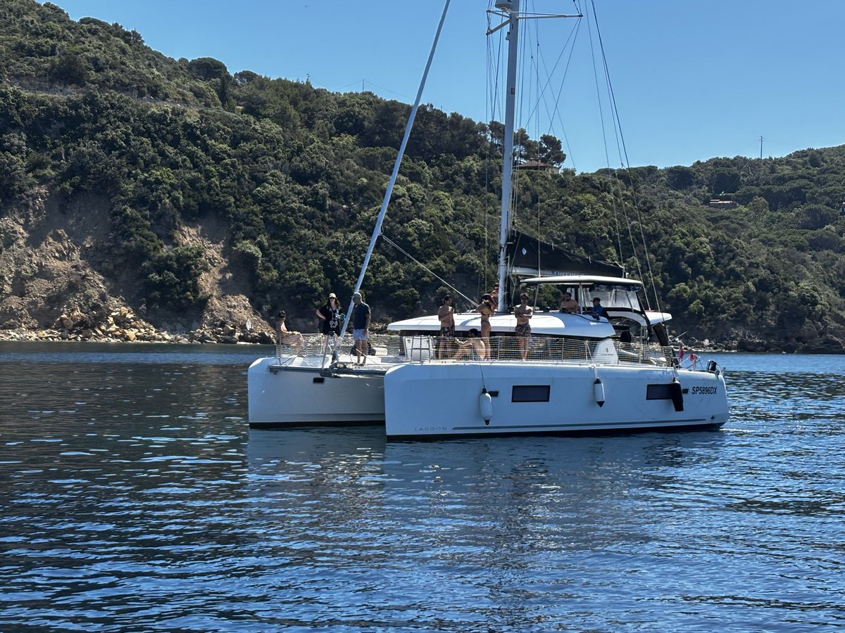AntonelloMorell's tweet photo. Velaraduno Isola d’Elba 22 maggio 🙃 https://t.co/IgkCNsnEJv