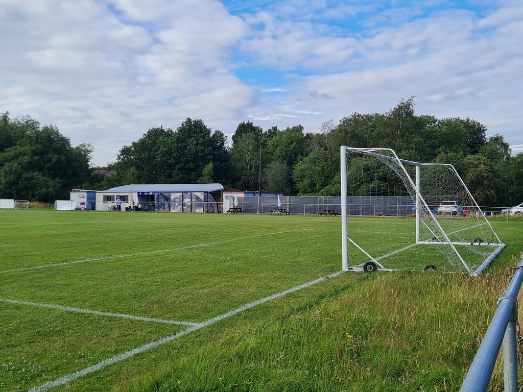 Groundhopper75's tweet photo. Tonight's Pre-Season friendly was @MRFC1976 0 v 0 @MiddlewichFC  , great competitive game this one, just missing those finishing touches where it mattered. We'll done both teams. @NonLeagueCrowd @GMNonLeague @MRFC1976 @MiddlewichFC https://t.co/Pa52wejvlL