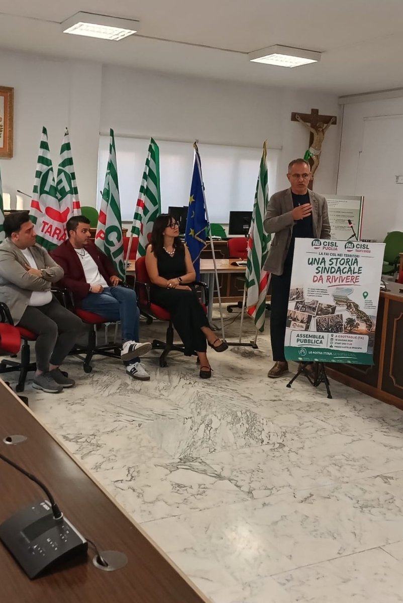 FaiCislTaBr's tweet photo. Nuova tappa di “FAI CISL nei Territori” a Grottaglie: ascolto, confronto e partecipazione con iscritti e lavoratori. Interventi e testimonianze preziose per un sindacato vicino alle persone. Prossima tappa il 17 luglio a Massafra.
@fai_cisl @FaiPuglia @CislTaBr https://t.co/RvXuwwd2Tl