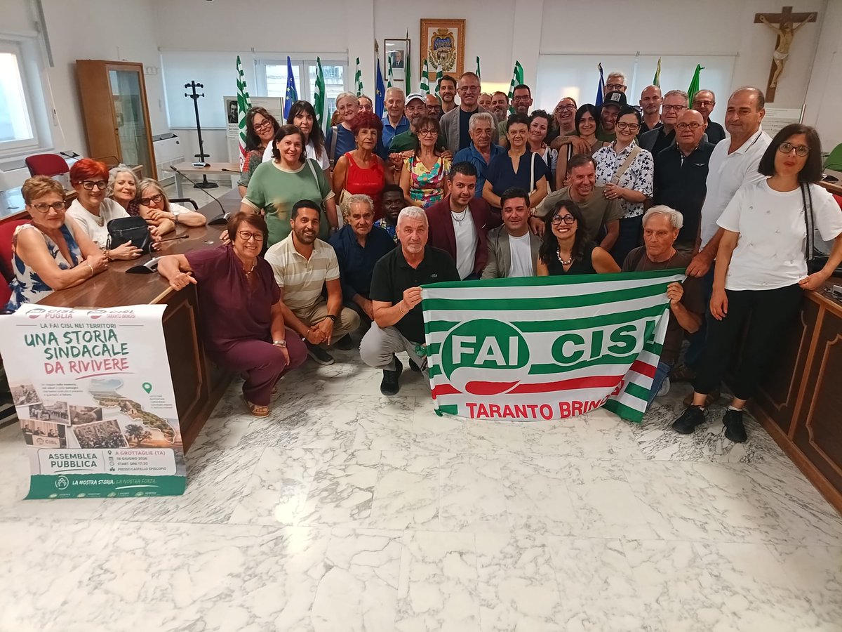 FaiCislTaBr's tweet photo. Nuova tappa di “FAI CISL nei Territori” a Grottaglie: ascolto, confronto e partecipazione con iscritti e lavoratori. Interventi e testimonianze preziose per un sindacato vicino alle persone. Prossima tappa il 17 luglio a Massafra.
@fai_cisl @FaiPuglia @CislTaBr https://t.co/RvXuwwd2Tl