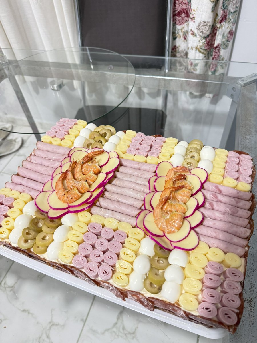 Eurondinelli's tweet photo. Aquela torta salgada 😮‍💨👌🏽 https://t.co/clWUbQE1L5