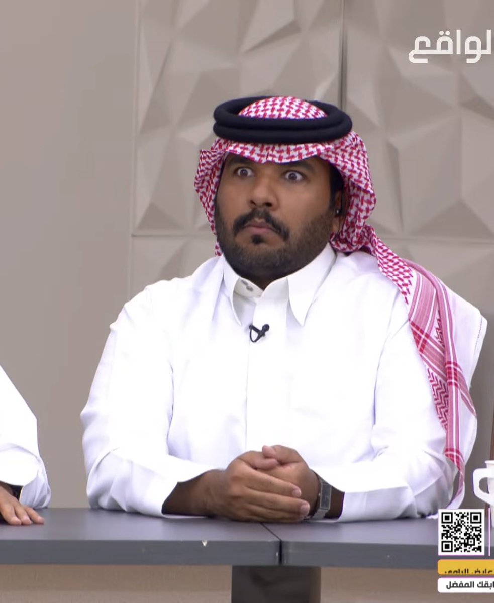 reem10_22's tweet photo. يمممه وش هالضحكه ؟؟😭😭😭وجهه علي معبر 
#الخيمة75 | #تصفيات_رحلة_المليون28 https://t.co/HD1teP91M7