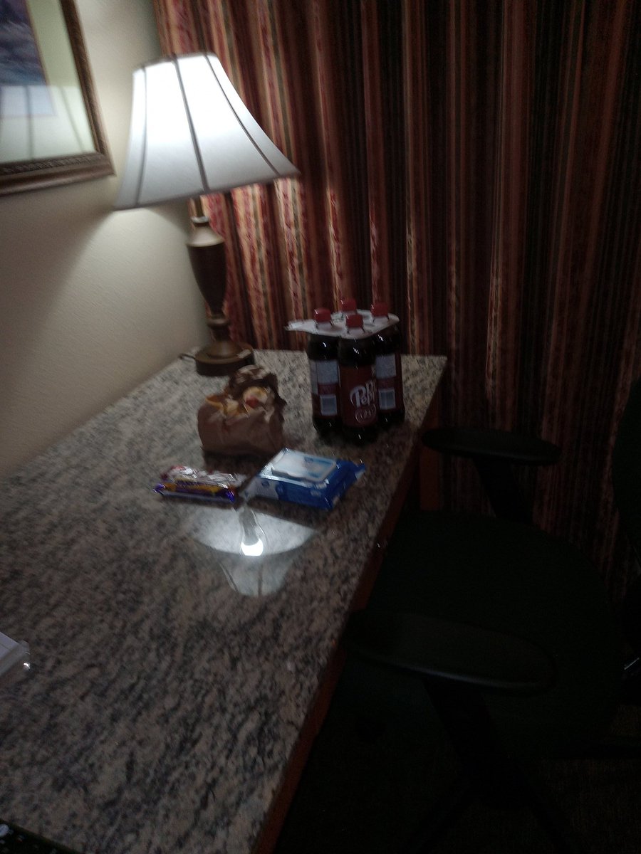 JOHNBROUMAS's tweet photo. Richmond BC Friday July 3 2026 my King 👑 Hotel room today. Breakfast at the Hotel. 
Central Mall Walmart shopping today. McDonalds, 2 Cheese Burgers, Strawberry 🍓 Pie 🥧 for dinner. Dr Pepper Chocolate Bar for Toronto Blue Jays baseball today. 🙂🥚🥚🍞🧁🧃🧁🧃🍔🥤🍫⚾⚽🇨🇦🎪🏨🏟️ https://t.co/uEBLzDODTe