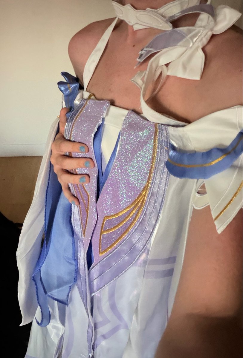 DrowzyMaddie's tweet photo. Columbina cosplay :3 https://t.co/3uw5dCXsRe
