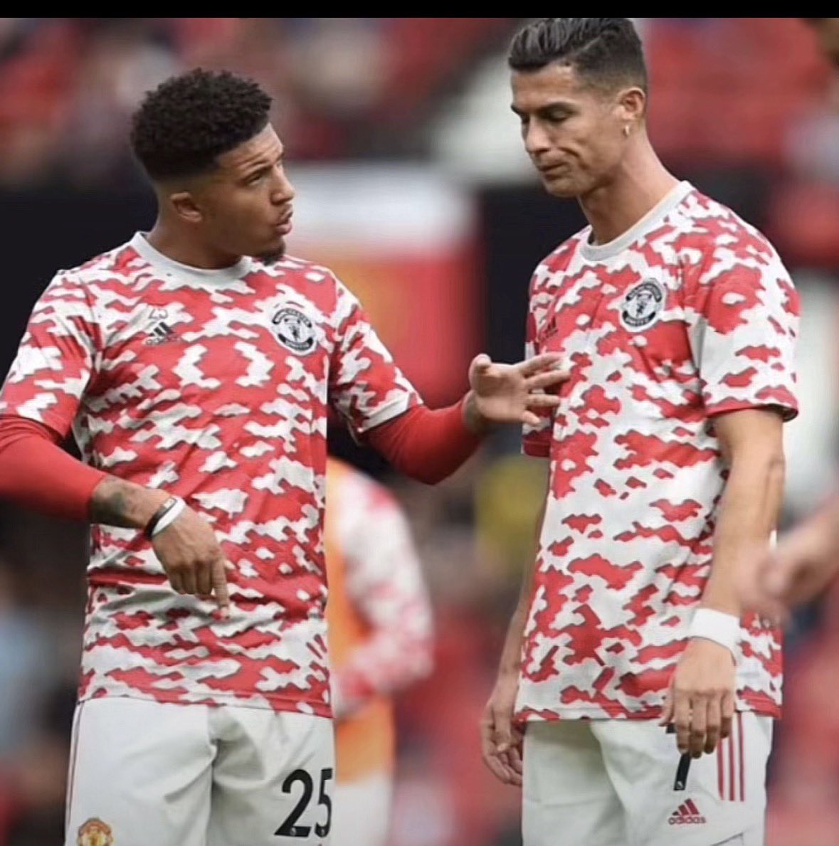 ELSayeed25's tweet photo. Nigerians: the Black Stars should open up tonight https://t.co/WAemPLKjaw