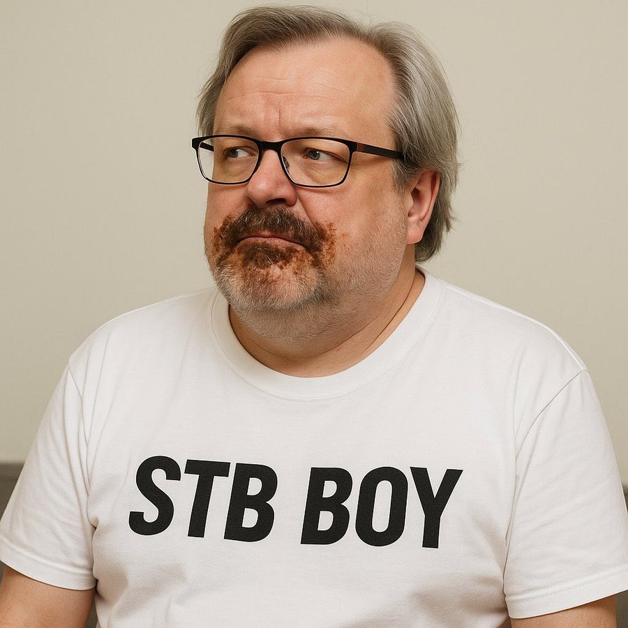 satal5's tweet photo. @PeulnaMarkvart1 @zdislavapokorna Markvart zase postuje kraviny https://t.co/Xr29Wqpifj