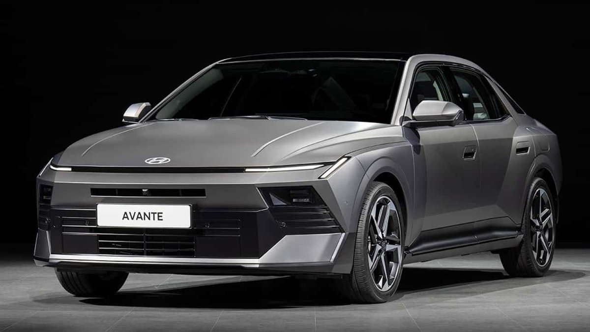 RaphaelVictorRV's tweet photo. @concatenarsim Olha o hyundai elantra 2027. Mas claro, não vai vir pro Brasil https://t.co/gkp0265JTD
