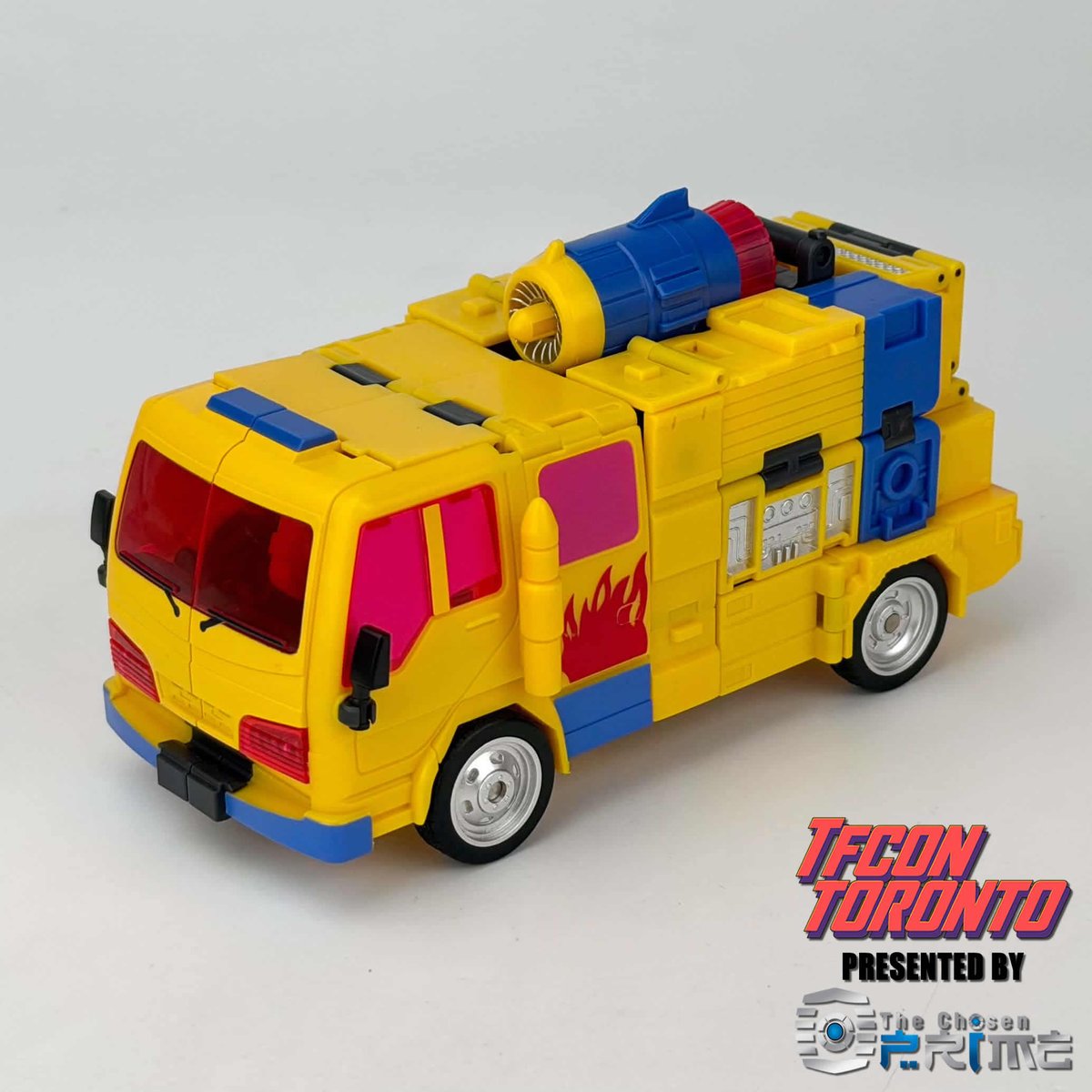 tfconofficial's tweet photo. 🇨🇦The Chosen Prime &amp; Fans-Hobby are pleased to announce the #TFconToronto 2026 exclusive MB-14C Fireman!
Limited to just 600 pieces worldwide, Fireman will be available at TFcon Toronto from July 10 – 12 for $120 CAD
🎟Tickets are still available at https://t.co/7JSFQRXBCH https://t.co/u4huWLJ2D0