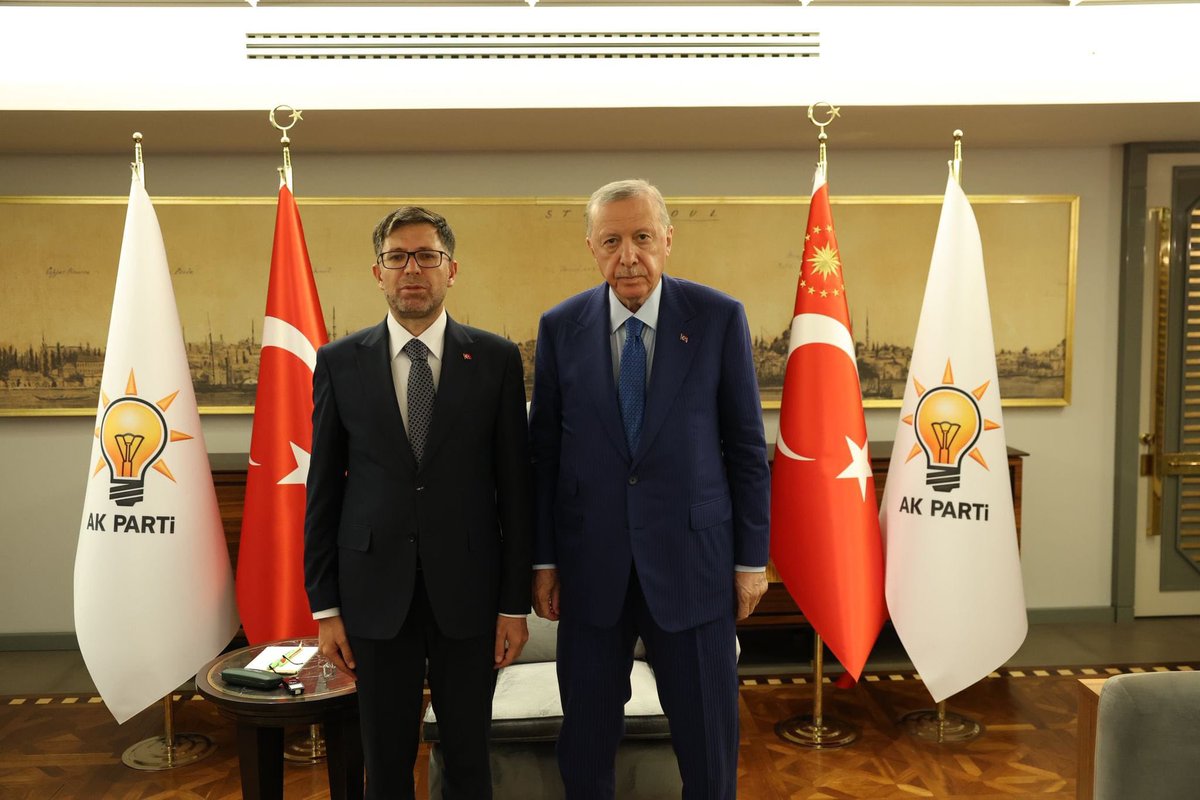 mustafademir's tweet photo. Cumhurbaşkanımız ve Genel Başkanımız Sayın @RTErdogan’ın tensipleriyle;

AK Parti Adana İl Başkanlığı görevine atanan Sayın Mustafa Özkan’ı, Diyarbakır İl Başkanlığı görevine atanan Sayın Hamit Sümer’i, Giresun İl Başkanlığı görevine atanan Sayın Hüseyin Alkan’ı ve Siirt İl Başkanlığı görevine atanan Sayın Abdulhekim Gider’i tebrik ediyor, yeni görevlerinde muvaffakiyetler diliyorum.

Görevlerini devreden il başkanlarımıza bugüne kadar vermiş oldukları kıymetli hizmetler için teşekkür ediyorum.