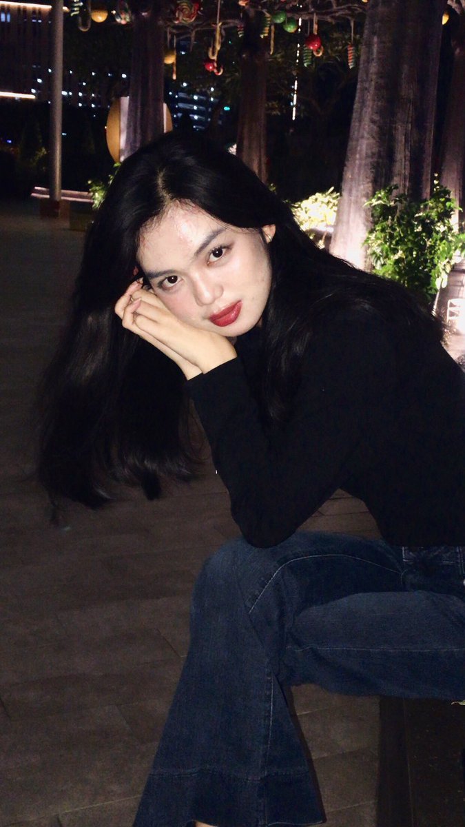 2dyim4u's tweet photo. 🫰🏽 https://t.co/cAcGYXdqqn