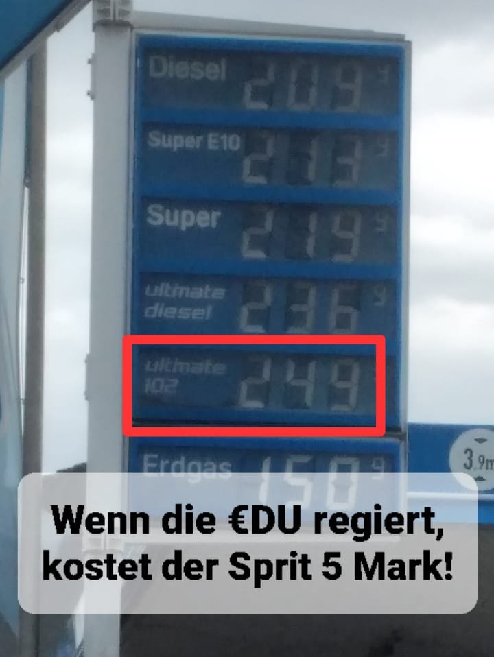 magieundhexerei's tweet photo. Seit den 80ern hetzten die #CDU'ler mit diesem blödsinnigen #Spruch gegen #DieGrünen. Irgendwann kommt halt die #Wahrheit ans Tageslicht... immer.
#Faktencheck #Spritpreise #Sprit #Hetze #Hass #Lüge #Desinformation #Ideologie #GrünenBashing #Realität #NieMehrCDUcsu #GrünWählen https://t.co/s1XIFzqOeJ