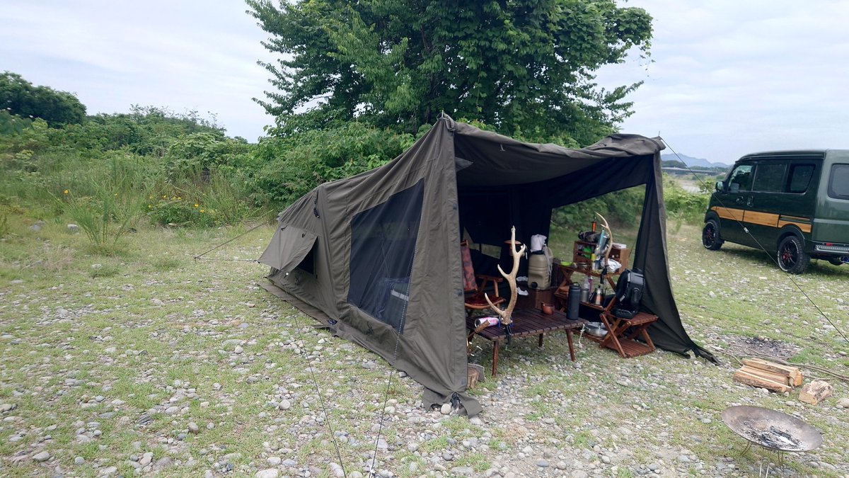 kazucamp's tweet photo. 今週の設営はこんな感じ🏕 https://t.co/biBs1r078K