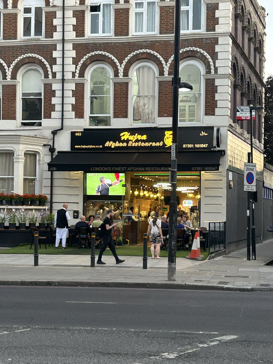 jimmy__mcintosh's tweet photo. Non-canonical places to watch the World Cup: Holloway https://t.co/Of3qCSTzQo