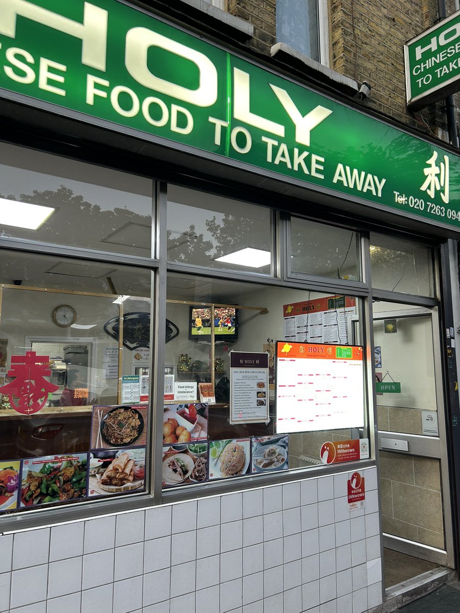 jimmy__mcintosh's tweet photo. Non-canonical places to watch the World Cup: Holloway https://t.co/Of3qCSTzQo