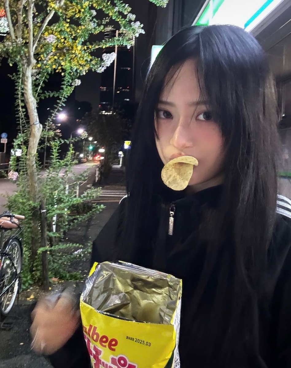 精霊 tweet media