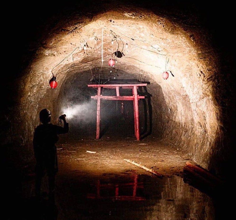 creepydotorg's tweet photo. An abandoned torii gate found at the end of a submerged tunnel in Japan.

In Shinto tradition, torii gates mark the entrance to sacred ground, symbolizing the passage into the realm of the gods. https://t.co/g2dacMDpJj