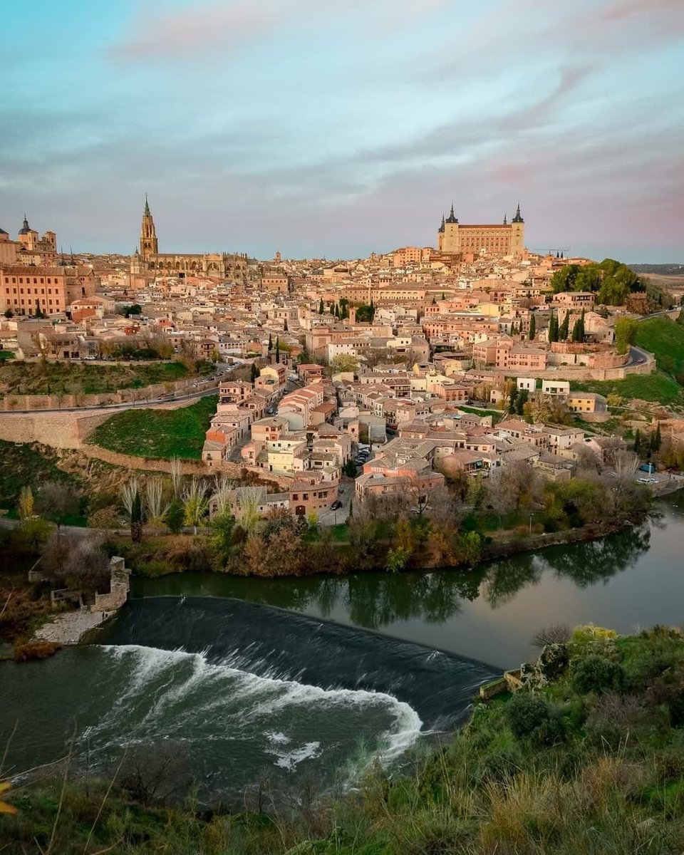 Magicalspain's tweet photo. Toledo. https://t.co/vXVzpBAEtM
