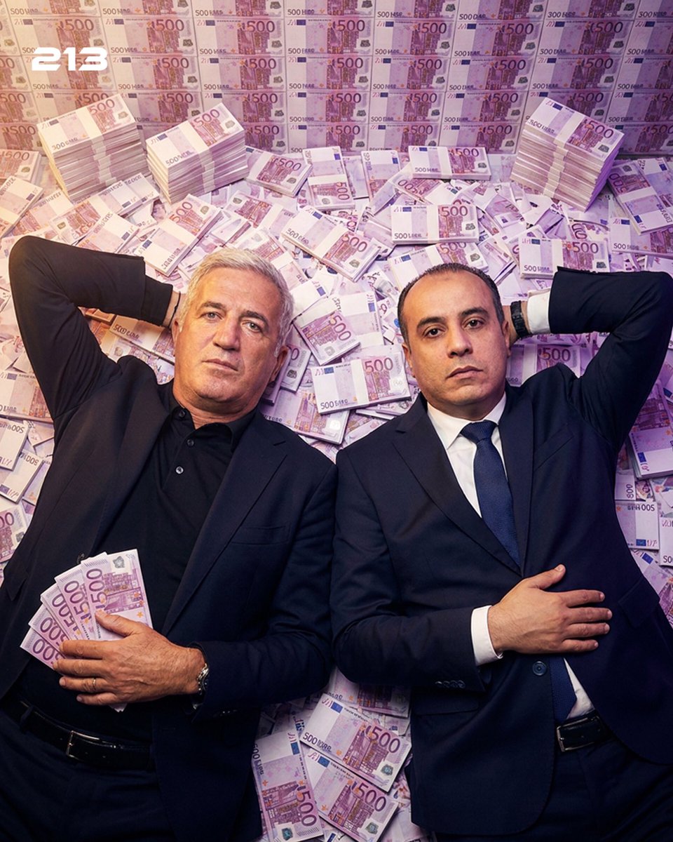 213officiel's tweet photo. For many Algerian fans, the two main figures responsible for this failure are Vladimir Petković and federation president Walid Sadi! Many fans feel there was never a clear project or long-term vision from the beginning 🇩🇿 👀 🙄 https://t.co/5v6cxTQ2lZ