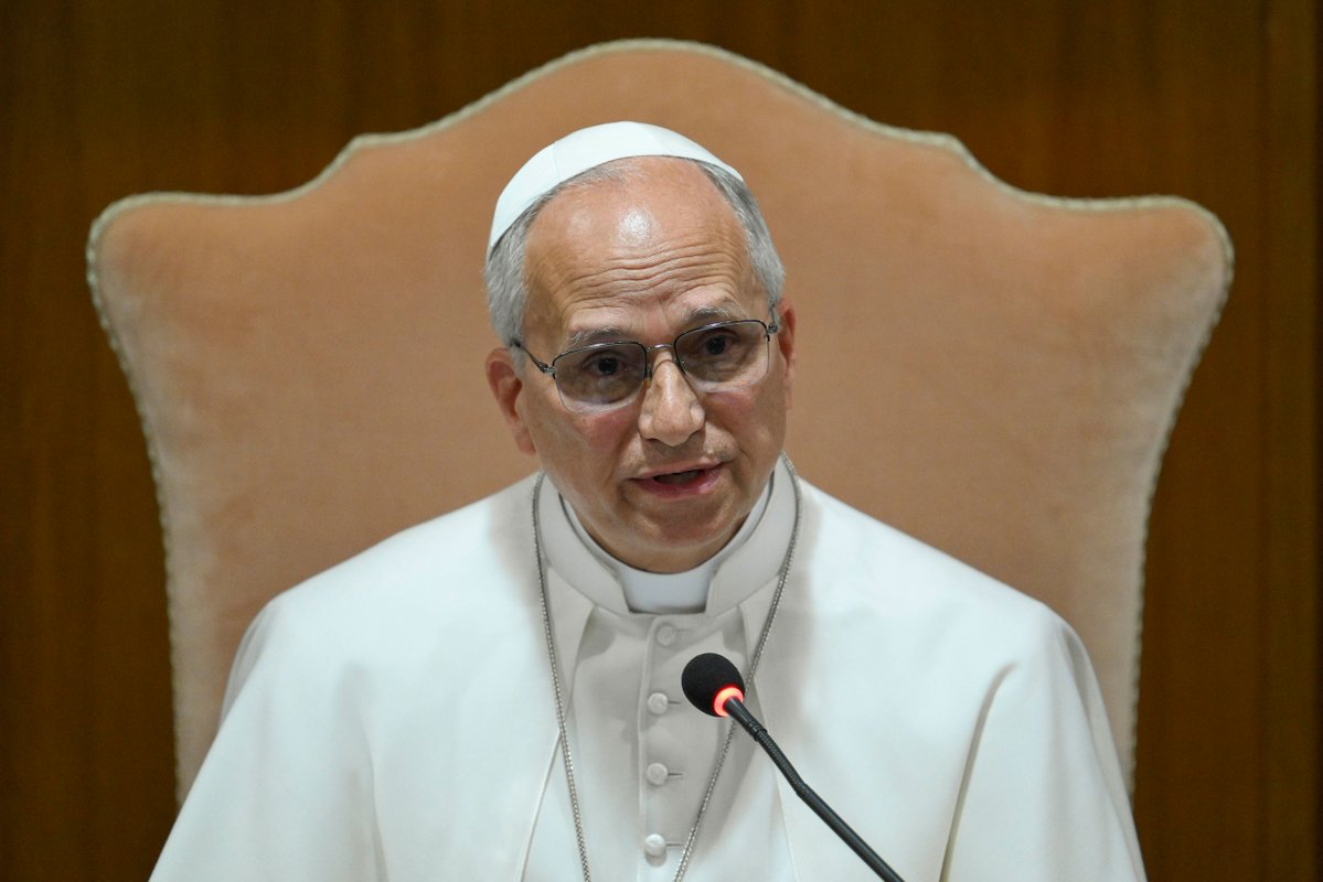 winsontang's tweet photo. ๐ The Vatican is making waves! Pope Leoโs first encyclical is set to bridge faith and tech, inviting Anthropic to the stage. This unprecedented alliance between the Church and Silicon Valley could redefine our future. Are you ready for this? ๐โจ #AI #Innovation #FaithAndTech https://t.co/JaZ6zxvTMd