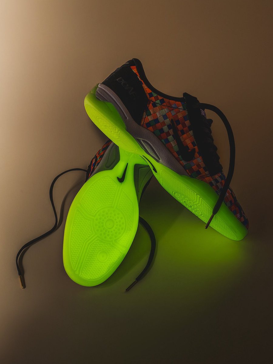 ModernNotoriety's tweet photo. Ducks of a Feather x Nike Total 90 "Beautiful Game"

🗓️ July 14th (GOAT)
📈 Limited to 300 pairs https://t.co/DCGNqxg3b1