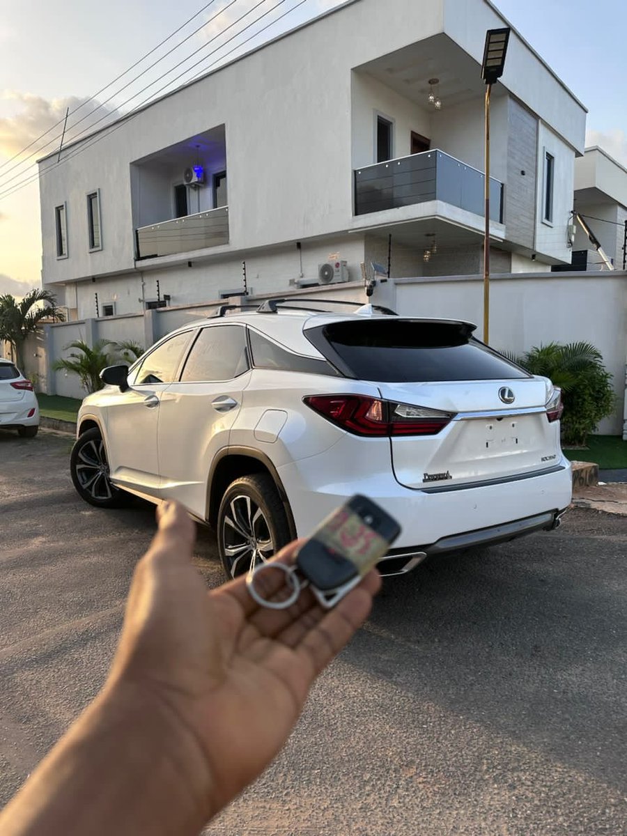 mackautos's tweet photo. FOREIGN USED 🇺🇸 
LEXUS RX350 2016 MODEL 
FULL OPTION 💯 
MAY 2026  ENTRY ON CUSTOM 📄 💯 
ACCIDENT FREE 🆓 💯 
ENGINE IS UNTOUCHED 💯 
GEAR IS SELECTING WELL 💯 
AC IS SUPER CHILLING 🥶 💯 

SUPER CLEAN 🧼 IN AND OUT 💯 
SWEET ALLOY WHEEL 🛞 💯 

PRICE :: NOW 35M
LOCATION:LAGOS https://t.co/DZMSlUY3t2