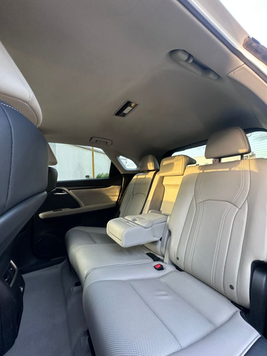 mackautos's tweet photo. FOREIGN USED 🇺🇸 
LEXUS RX350 2016 MODEL 
FULL OPTION 💯 
MAY 2026  ENTRY ON CUSTOM 📄 💯 
ACCIDENT FREE 🆓 💯 
ENGINE IS UNTOUCHED 💯 
GEAR IS SELECTING WELL 💯 
AC IS SUPER CHILLING 🥶 💯 

SUPER CLEAN 🧼 IN AND OUT 💯 
SWEET ALLOY WHEEL 🛞 💯 

PRICE :: NOW 35M
LOCATION:LAGOS https://t.co/DZMSlUY3t2