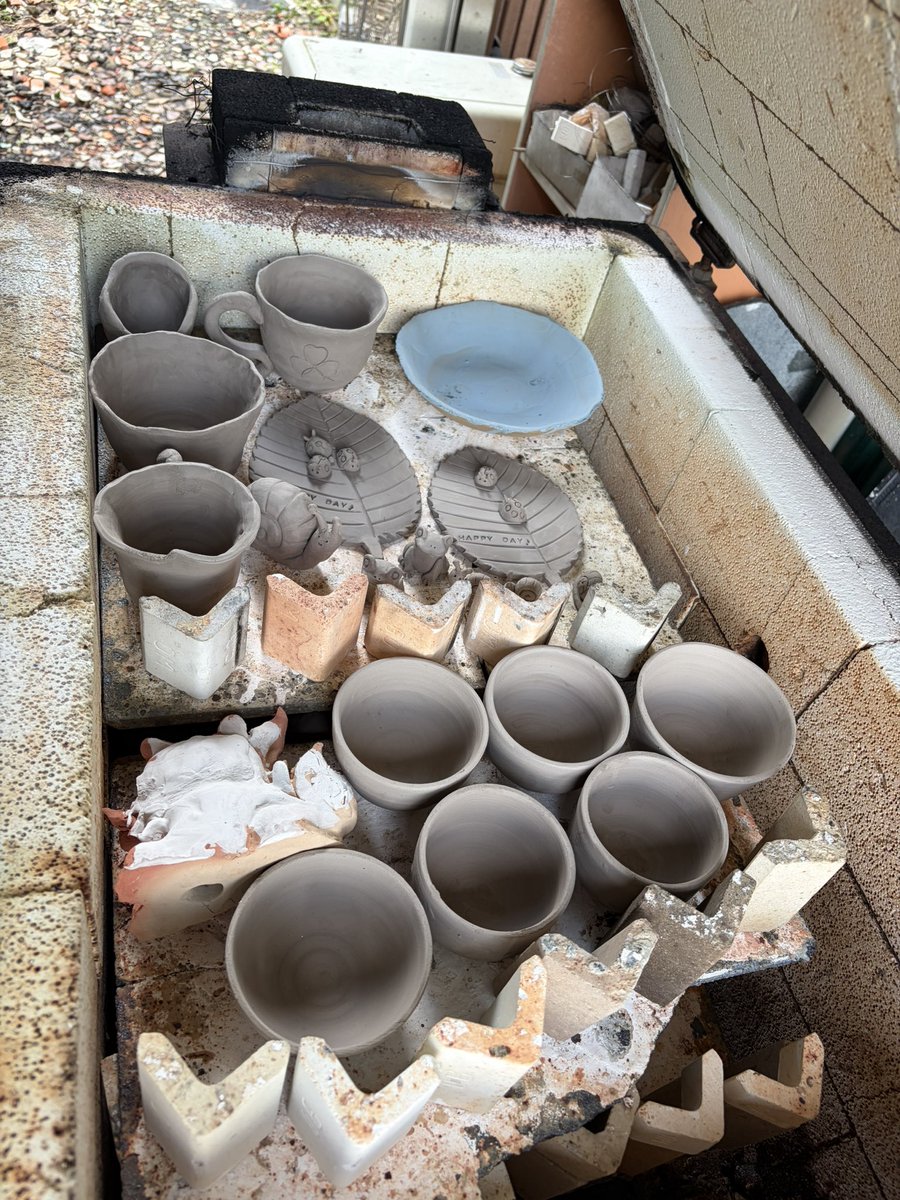 jh3jbb's tweet photo. 素焼き始めます
#きみの幸工房 https://t.co/fgkkAC0dbK