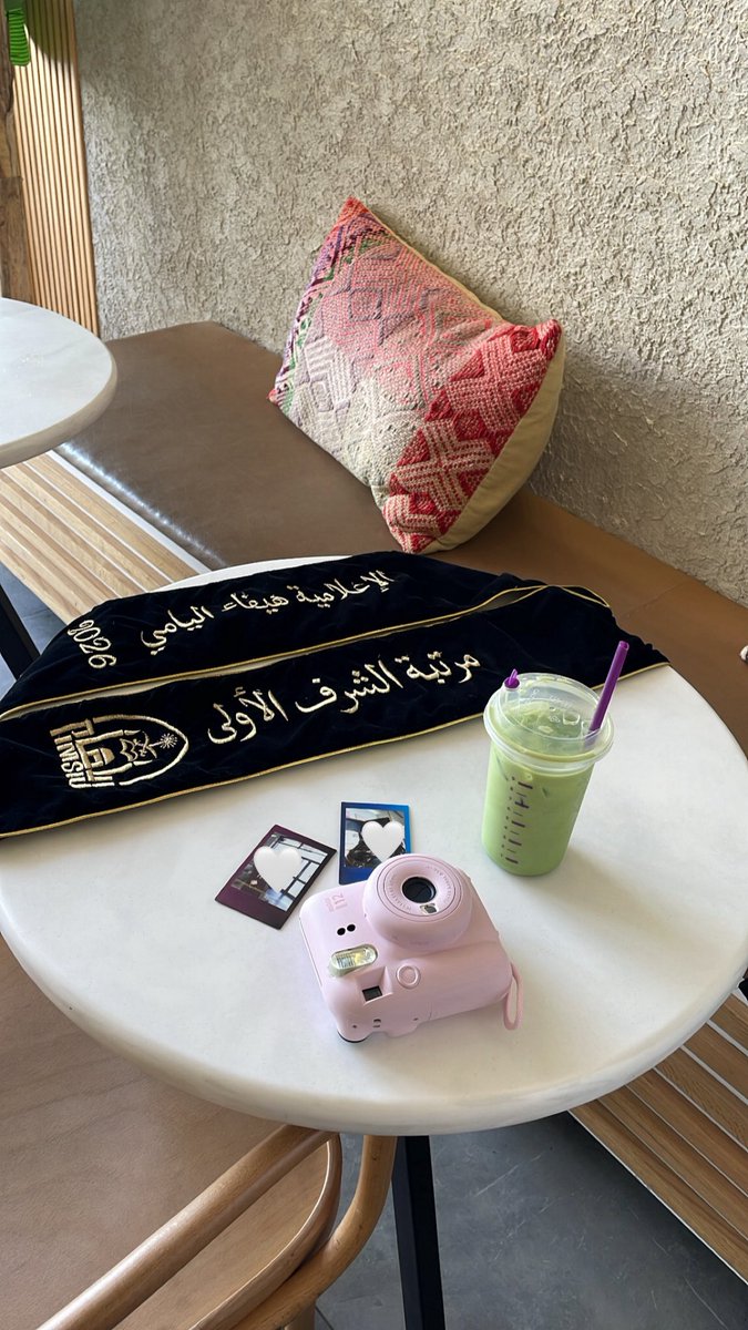 hixll2002's tweet photo. ليست مجرد وثيقة…
بل حكاية صبر، ودعاء، ومحاولات لم تتوقف
الحمد لله🤍🎓 https://t.co/3hCkVo6oBp