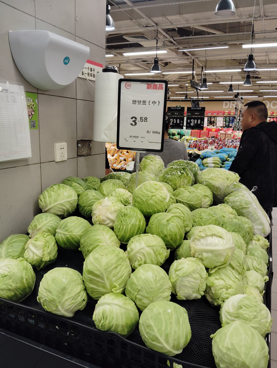 massou_1973's tweet photo. Fresh seasonal veggies at 20% off this weekend! Stock up on crisp spinach, juicy tomatoes and sweet corn for your healthy meals. Limited stock—shop now!， https://t.co/2bhX8lo6W1