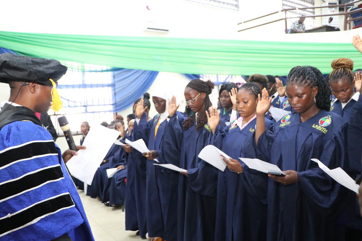 followlasg's tweet photo. LASUTH MATRICULATES STUDENTS INTO ANAESTHETIC, ORTHOPAEDIC CAST, PARAMEDICS TECHNOLOGY SCHOOLS 

https://t.co/mVU71PFjmL

@jidesanwoolu @drobafemihamzat @LASUTHikeja @gbenga_omo @gboyegaakosile @LanreBajulaiye @BarrBimbola @Mr_JAGs @Riddwane
#AGreaterLagosRising 
#LASG https://t.co/LozsOuBCib