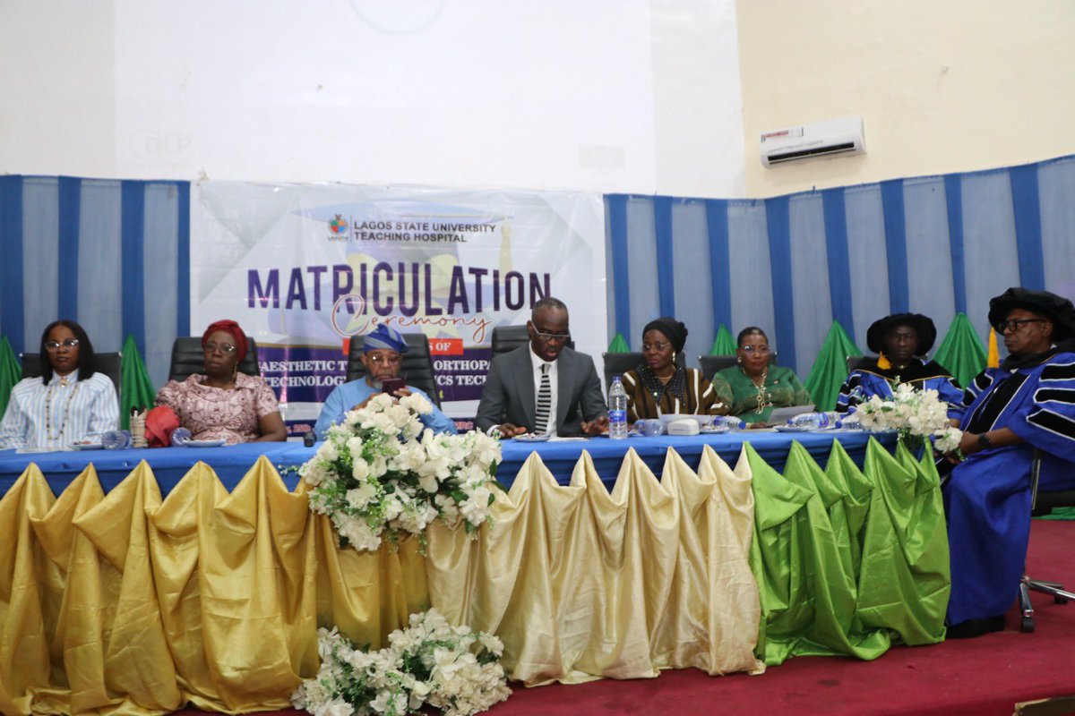 followlasg's tweet photo. LASUTH MATRICULATES STUDENTS INTO ANAESTHETIC, ORTHOPAEDIC CAST, PARAMEDICS TECHNOLOGY SCHOOLS 

https://t.co/mVU71PFjmL

@jidesanwoolu @drobafemihamzat @LASUTHikeja @gbenga_omo @gboyegaakosile @LanreBajulaiye @BarrBimbola @Mr_JAGs @Riddwane
#AGreaterLagosRising 
#LASG https://t.co/LozsOuBCib