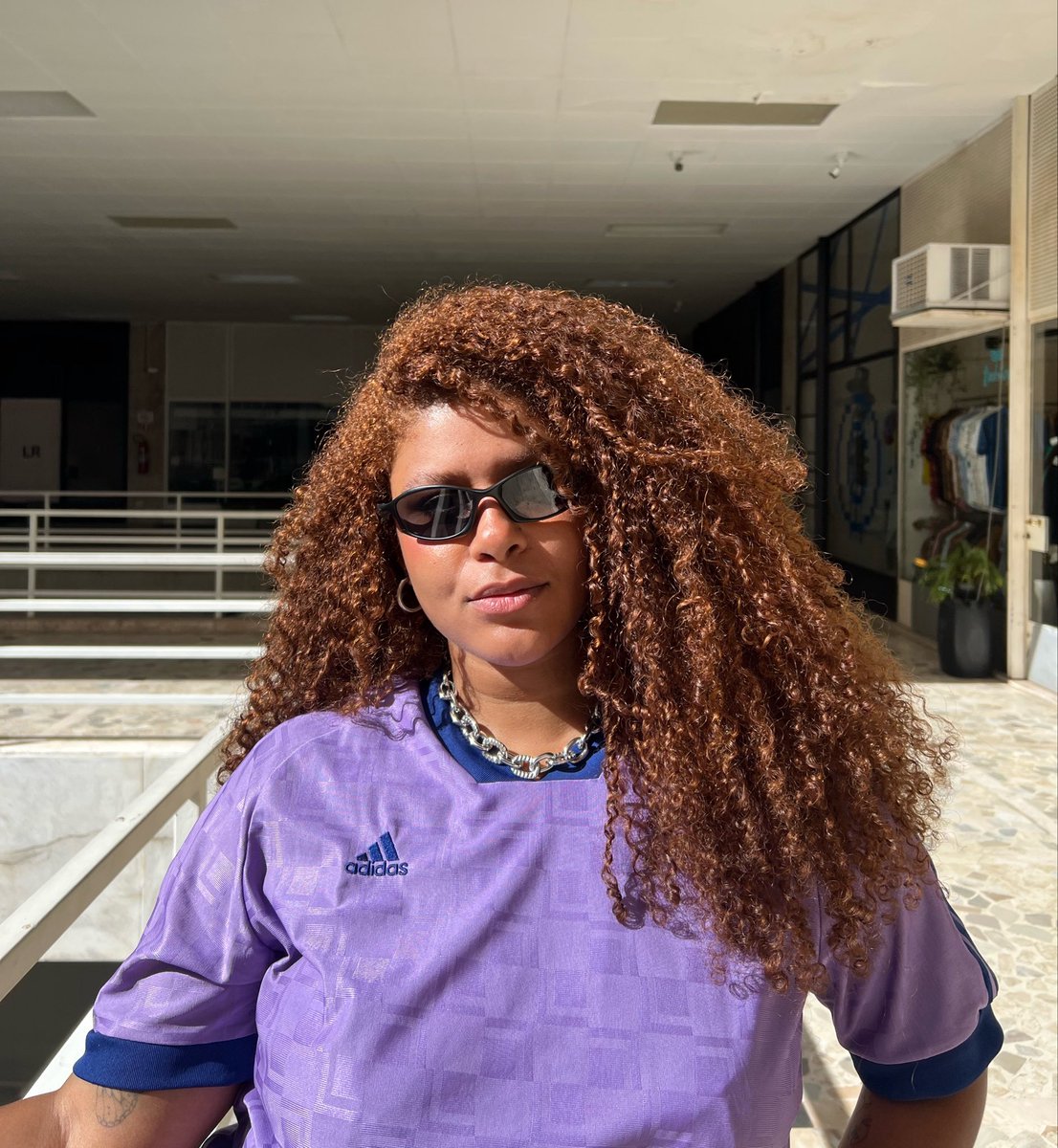 larxs__'s tweet photo. tirei o cabaço do meu cabelo depois de 6 anos sem química. Amaram? https://t.co/ltdrUekl9b