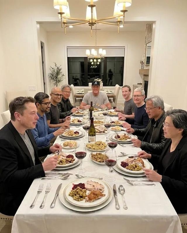 madame_nee's tweet photo. Thanksgiving special: Roasted turkey with cranberry glaze and buttery mashed potatoes—limited time only! Book your holiday feast now before they’re gone! https://t.co/PzFLn9TT00