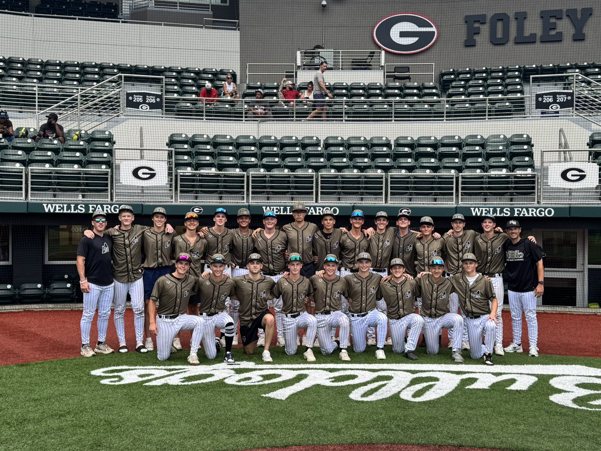 Coach_MAbes's tweet photo. Jays move to 2-0 at the 18u PG World Series after beating ATL Lightning 17u Gold (97 nationally), 4-3. 

Young/Perry/Duffy combined great outing on the mound. @Johnny_Bordes24 RBI 2B, @camden4herzog RBI Sac Fly. @c_hellmuth2028 Sac Fly RBI. @Jacob15Williams Inside the Park HR. https://t.co/OjGWOf3NgM