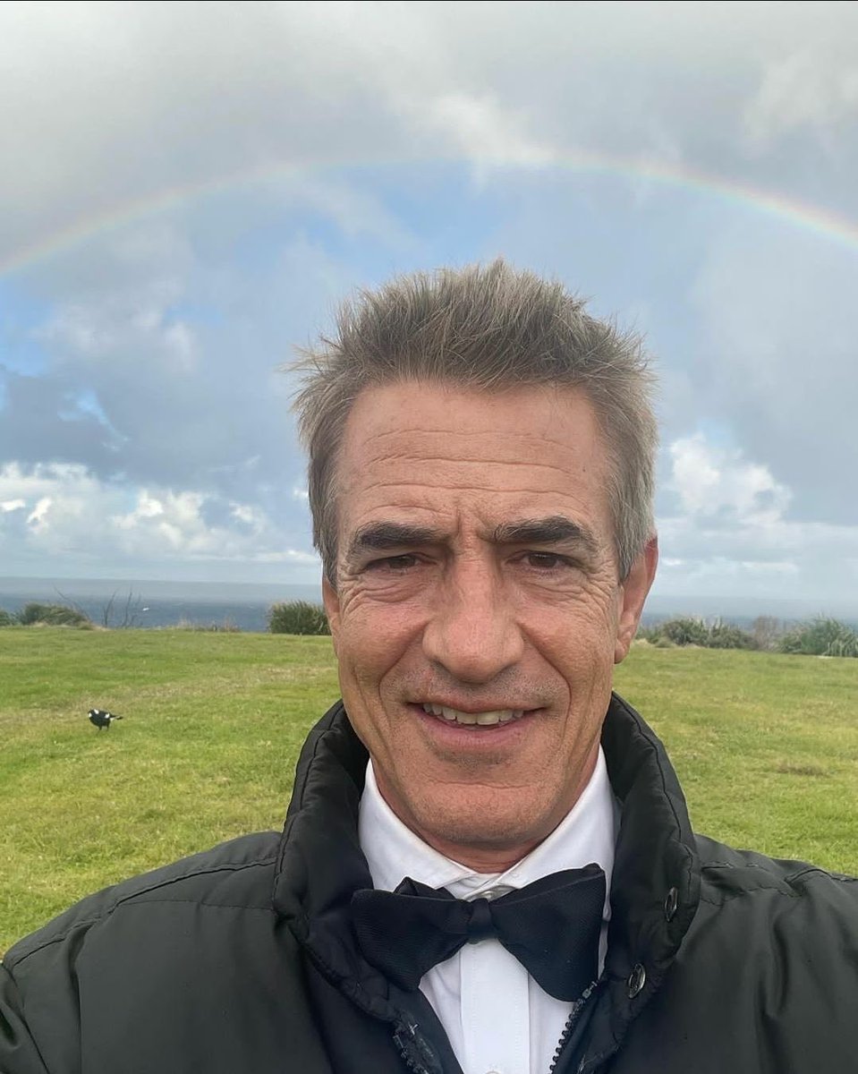 waterthose888's tweet photo. something about Dermot Mulroney is so sexy to me, I hope he's not evil https://t.co/p634c2pbkf