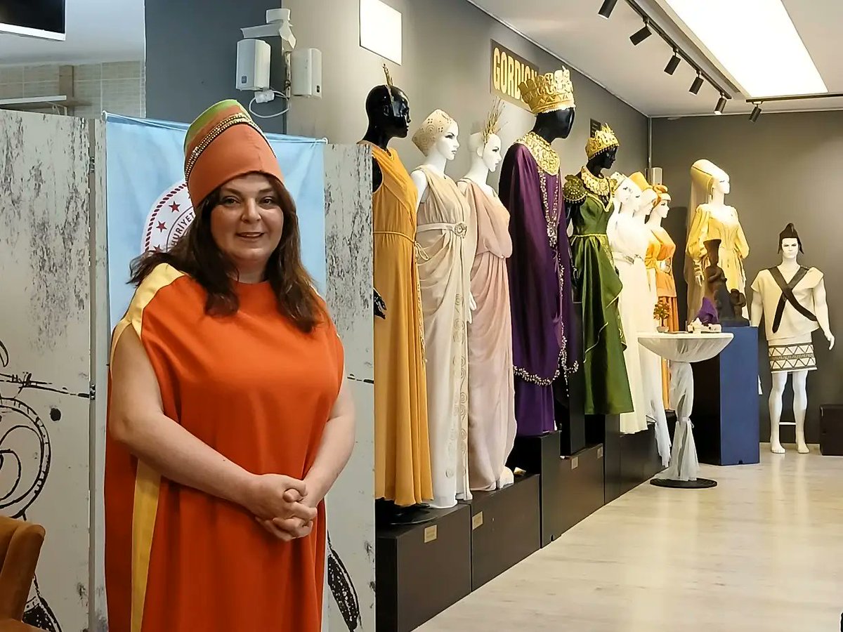 NecdetGursoy_'s tweet photo. Gordion’un mitolojik mirası basın lansmanında anlatıldı #kültür #sanat #muhabir #dernek #stk #başkent #ankara #çalıştay #içişleri #pobiad #özcantemurer #gordion #midas #tülayaltındağ #frigya #masal #hikaye #mitoloji #polatlı https://t.co/lXesj4tmcJ https://t.co/i55X8xlo3y
