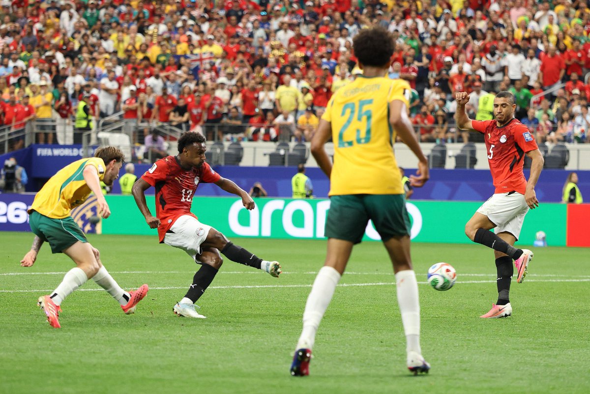 AJELNEWS24's tweet photo. عاجل 🔴 

منتخب #مصر 🇪🇬 يتأهل لدور الـ 16 من بطولة كأس العالم 2026 بعد الفوز على منتخب #أستراليا 🇦🇺 بركلات الترجيح  . https://t.co/YJ4uyAaPFc