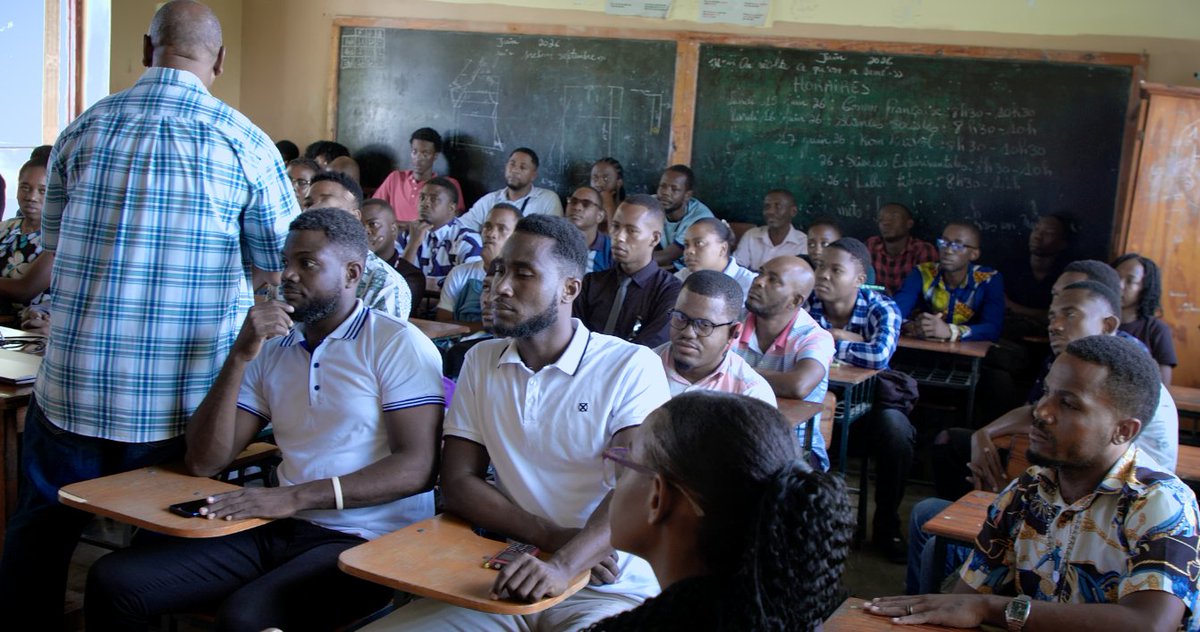 cep_haiti's tweet photo. Poursuite, ce vendredi 03 juillet, à Miragoâne, des sessions de mise à niveau à l’intention des futurs Agents du Registre électoral des départements des Nippes et de l’Ouest (Région des Palmes). https://t.co/vjz5ZLTs7C